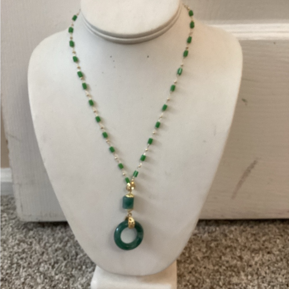 DEPARTMENT STORE NECKLACE